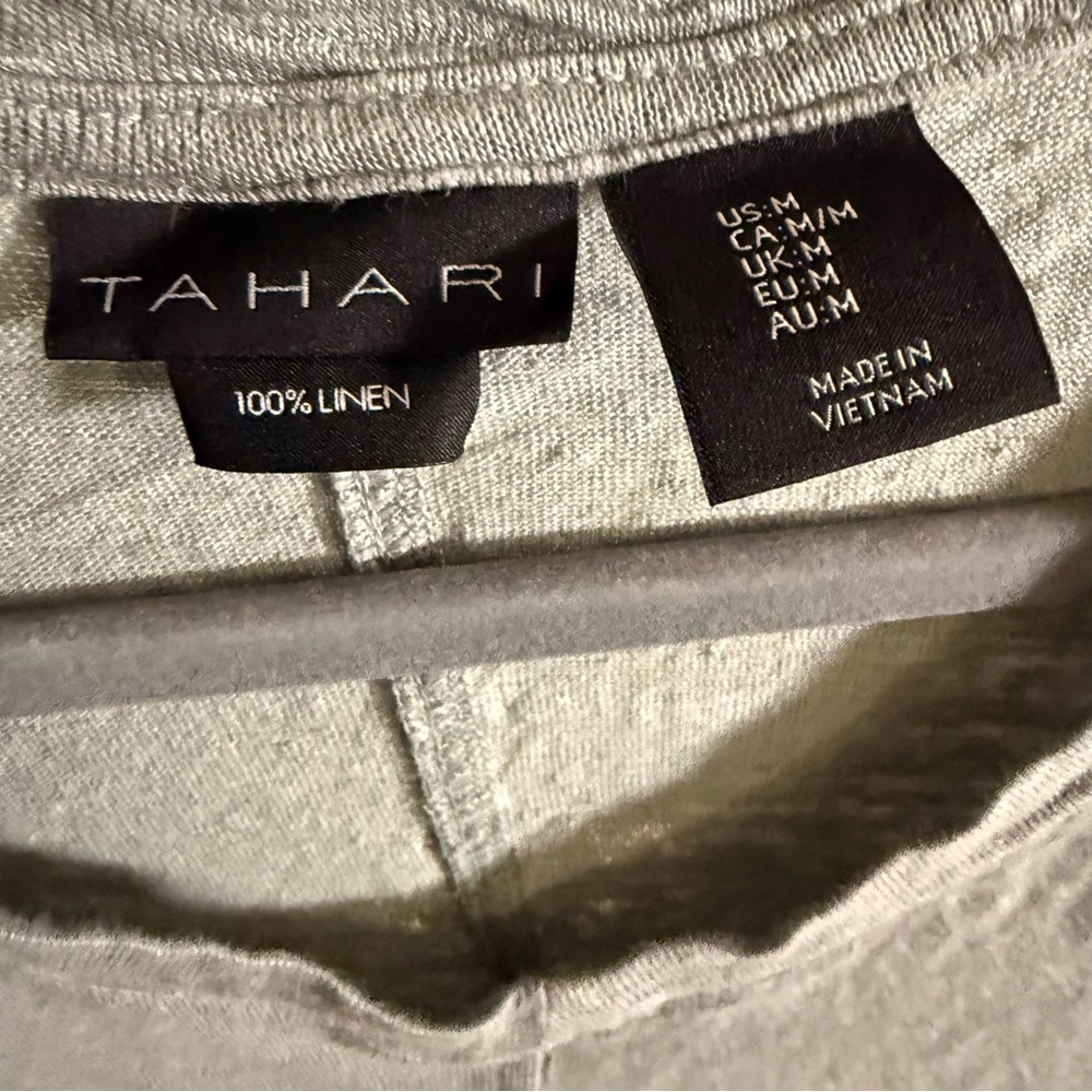 Tahari Light Sage V-Neck Short Sleeve 100% Linen Tee Classic Old Money - Picture 5 of 5